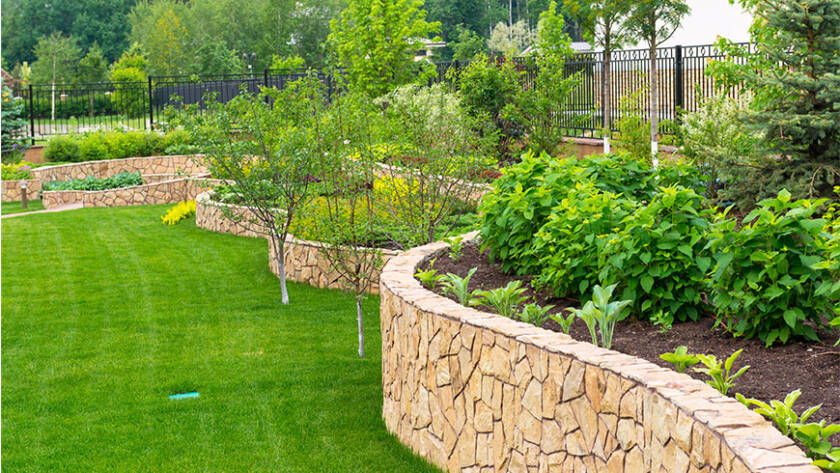beautiful-lawn-edging-ideas-define